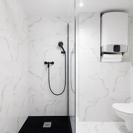 Apartament Roomsy - Silver Moon